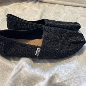 Toms floral black glittery shoes size 8 1/2